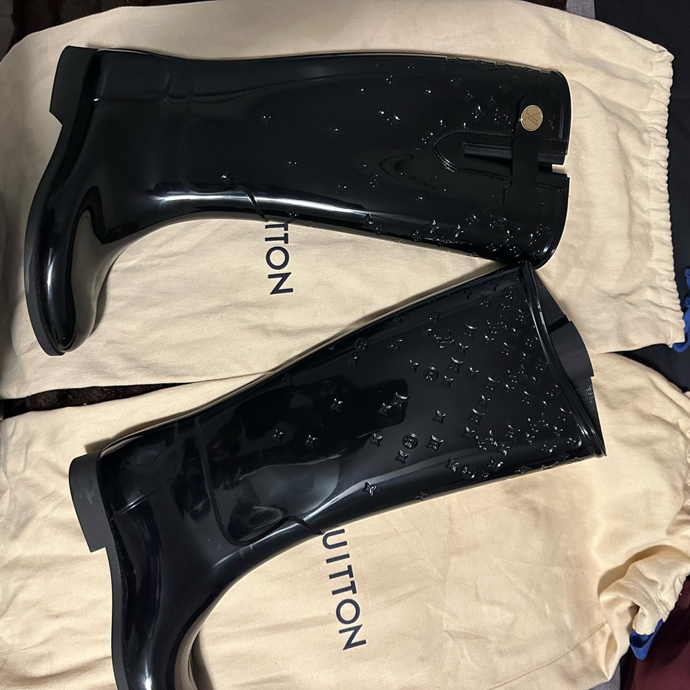 Louis Vuitton Boots Ladies US 6
